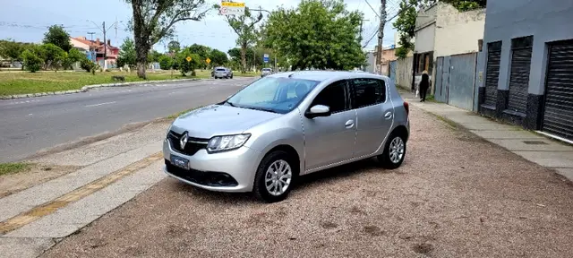 Carro Renault Sandero 2017 Expression 1.0 16V (Flex)