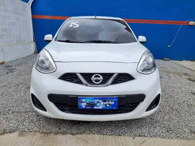 Carro Nissan March 2015 1.0 16V S (Flex)