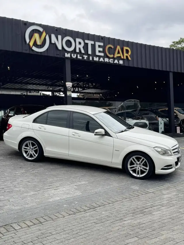 Carro Mercedes-Benz Classe C 2012 C 180 CGI Classic