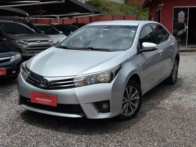 Carro Toyota Corolla 2016 1.8 GLi (Aut.)