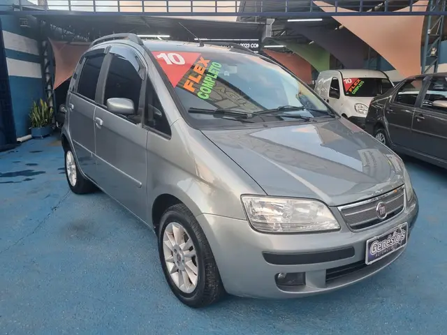 Carro Fiat Idea 2010 ELX 1.4 (Flex)