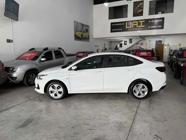 Carro Chevrolet Onix Plus 2024 LTZ 1.0 Turbo (Aut.)