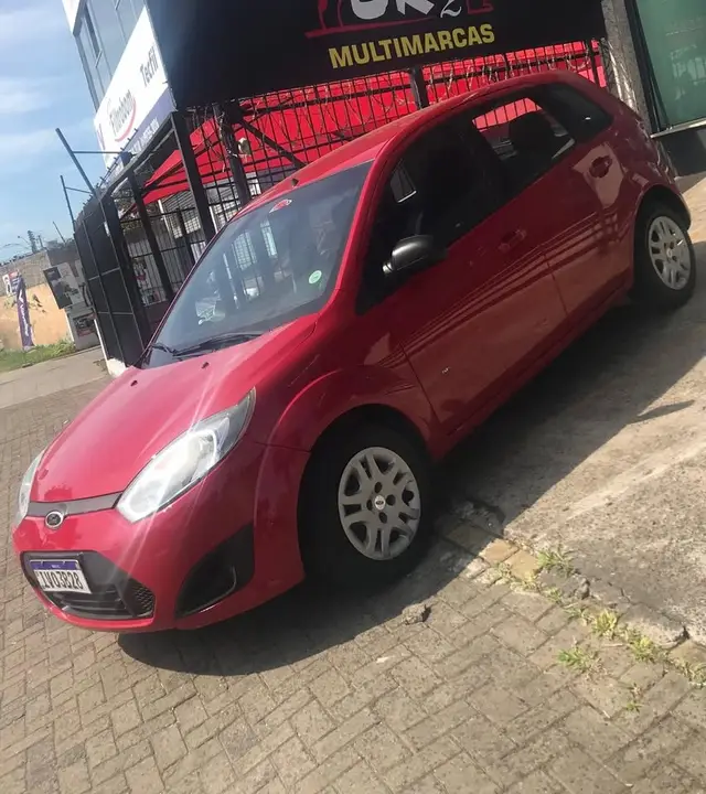 Carro Ford Fiesta Hatch 2014 S Plus 1.0 RoCam (Flex)