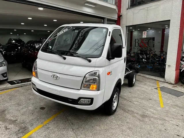 Carro Hyundai HR 2025 2.5 4WD Diesel