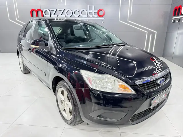 Carro Ford Focus Hatch 2011 GL 1.6 16V (Flex)