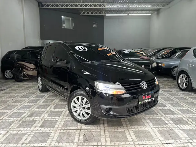 Carro Volkswagen Fox 2010 1.0 8V (Flex) 2p
