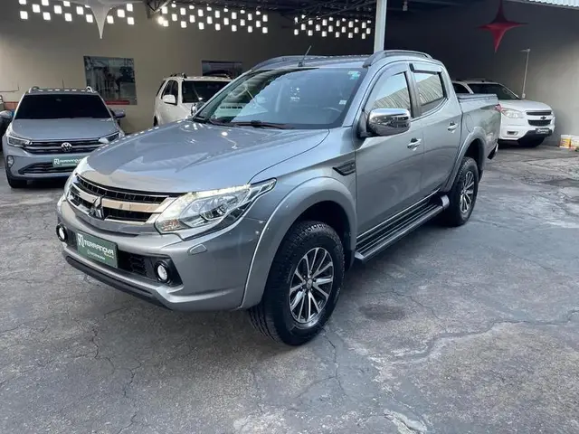 Carro Mitsubishi L200 Triton Sport 2020 SPORT HPE-S 2.4 CD DIES. AUT