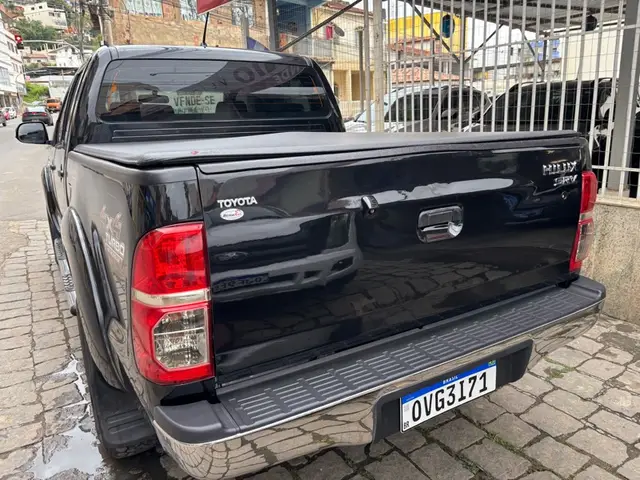Carro Toyota Hilux Cabine Dupla 2014 Hilux 3.0 TDI 4x4 CD SRV (Aut)