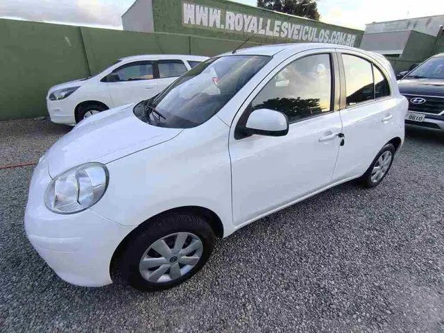 Carro Nissan March 2014 1.0 16V S (Flex)