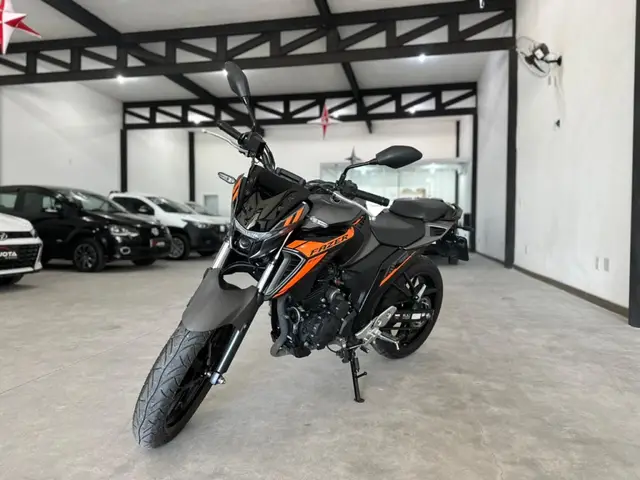 Moto Yamaha Fazer FZ25 2025 Connected