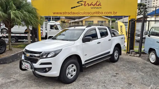 Carro Chevrolet S10 Cabine Dupla 2019 S10 2.8 CTDI LS 4WD (Cabine Dupla)
