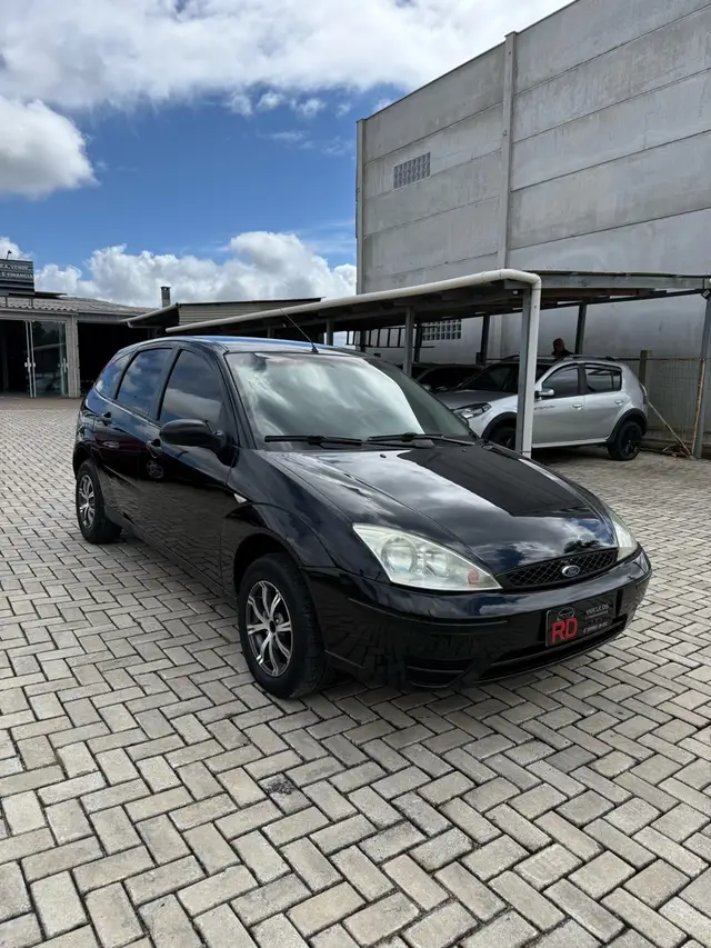 Carro Ford Focus Hatch 2006 GL 1.6 8V