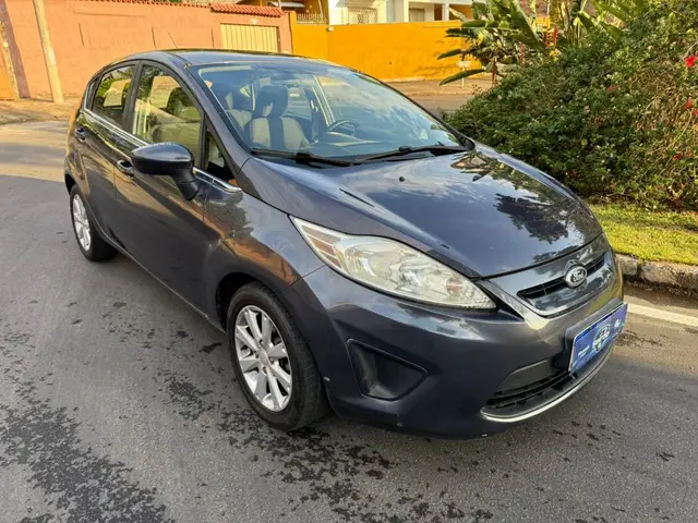 Carro Ford New Fiesta Hatch 2013 SE 1.6 16V (Flex)