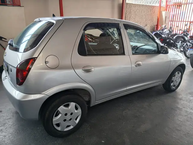 Carro Chevrolet Celta 2013 LT 1.0 (Flex)