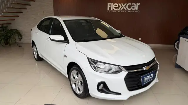 Carro Chevrolet Onix Plus 2024 LTZ 1.0 Turbo (Aut.)