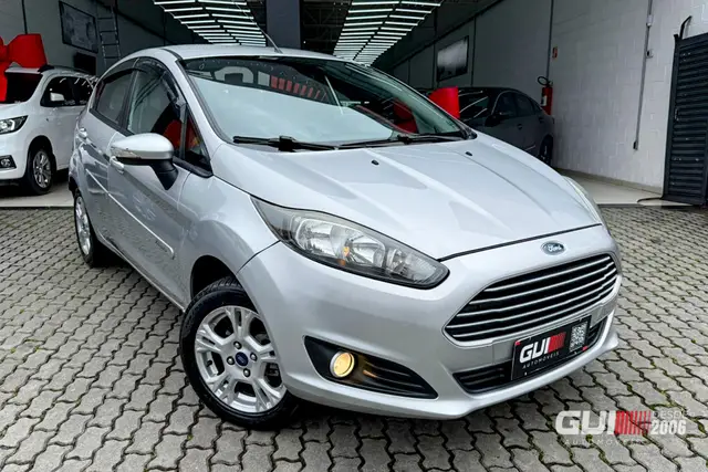 Carro Ford Fiesta Hatch 2017 SEL 1.6 16V Flex Mec. 5p - G