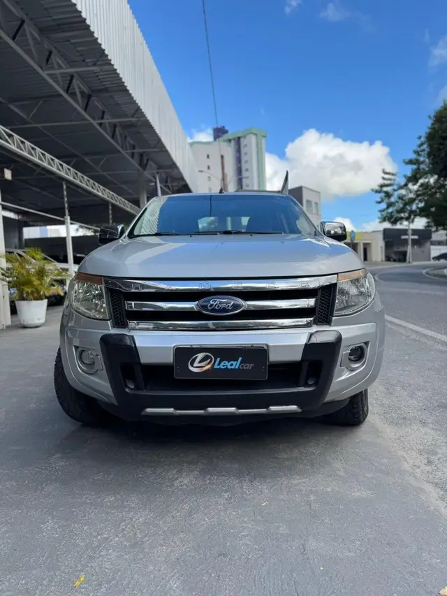 Carro Ford Ranger Cabine Dupla 2014 Ranger 3.2 XLT CD 4x4 (Aut)