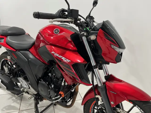 Moto Yamaha YS 250 Fazer 2022 ABS