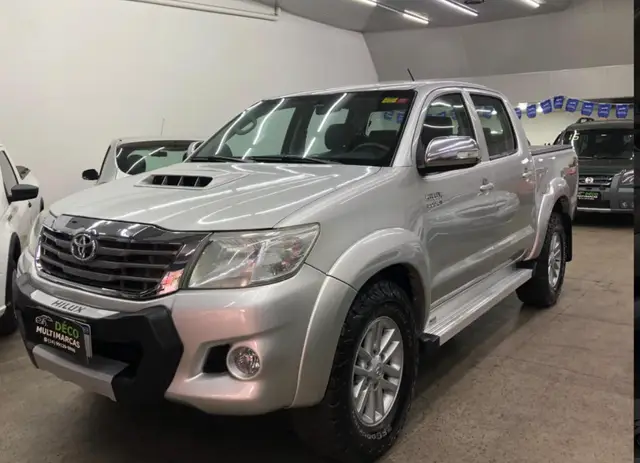 Carro Toyota Hilux Cabine Dupla 2013 Hilux 3.0 TDI 4x4 CD SRV (Aut)