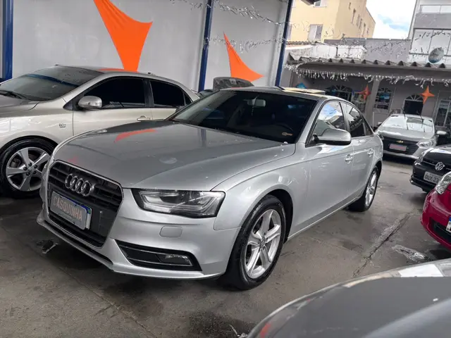 Carro Audi A4 2013 2.0 TFSI Attraction Multitronic