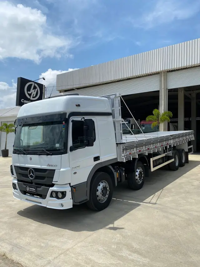 Caminhão Mercedes-Benz Atego 2021 2426/54 6X2 E5