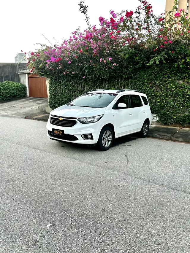 Carro Chevrolet Spin 2021 Premier 7S 1.8 (Flex)