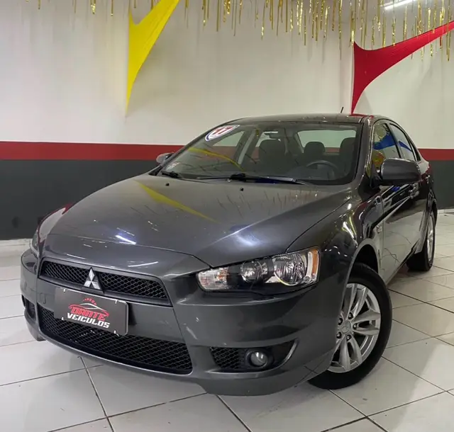 Carro Mitsubishi Lancer 2017 2.0 16V HL CVT