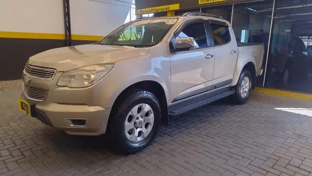 Carro Chevrolet S10 Cabine Dupla 2013 S10 LT 2.4 4x2 (Cab Dupla) (Flex)