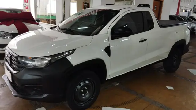 Carro Fiat Strada 2023 Endurance 1.4 CS