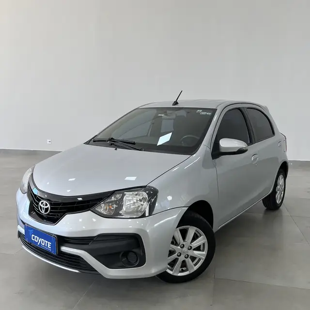 Carro Toyota Etios 2020 X Plus 1.5 (Aut) (Flex)