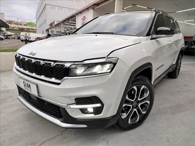 Carro Jeep Commander 2023 Limited 1.3 T270