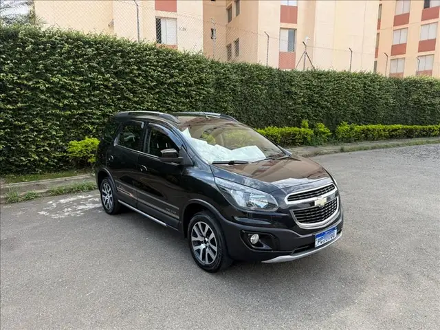 Carro Chevrolet Spin 2015 Activ  1.8 (Flex) (Aut)