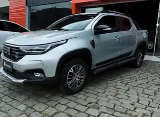 Carro Fiat Strada 2023 Ranch 1.3 Flex 8V CD Aut.