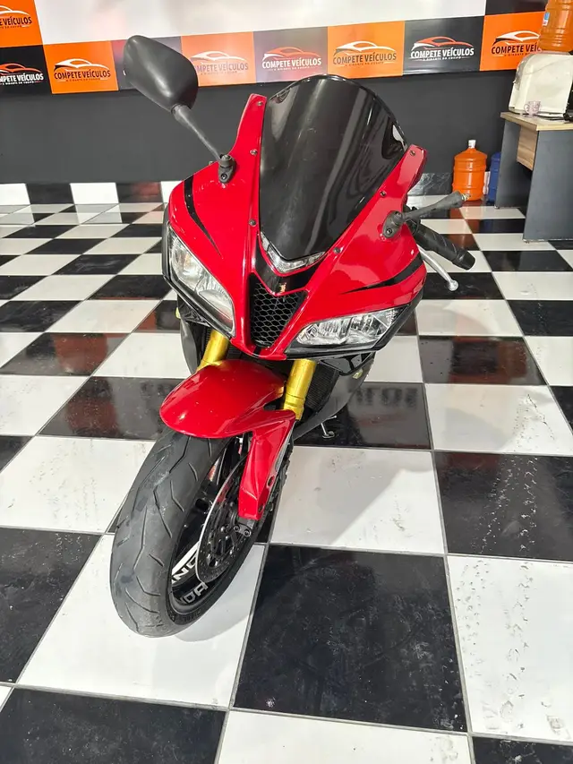 Moto Honda CBR 600 2012 RR (Standard)