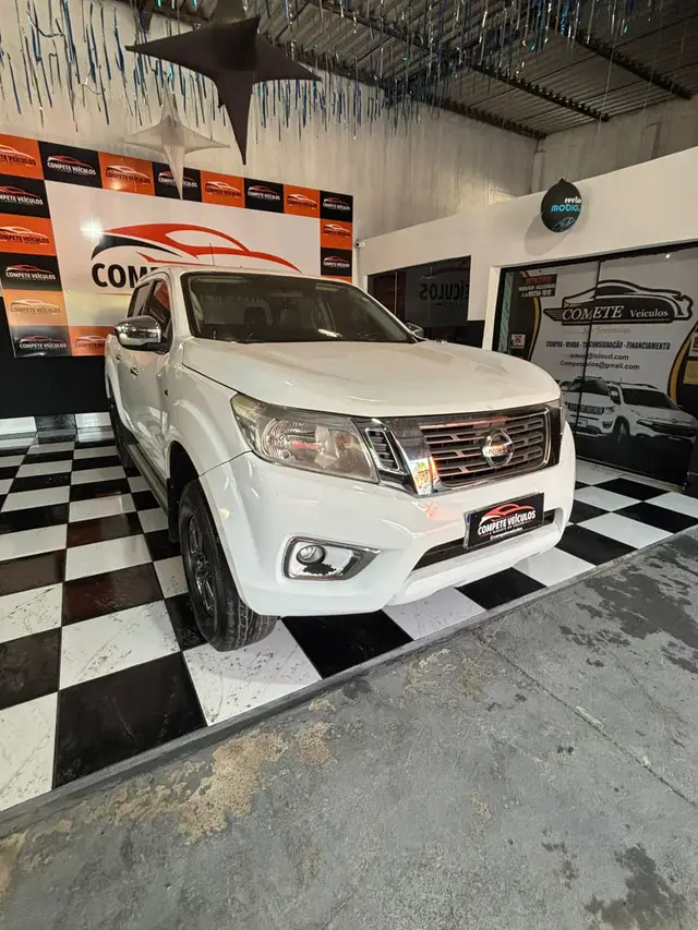 Carro Nissan Frontier 2018 2.3 TD CD SE 4x4 (Aut)