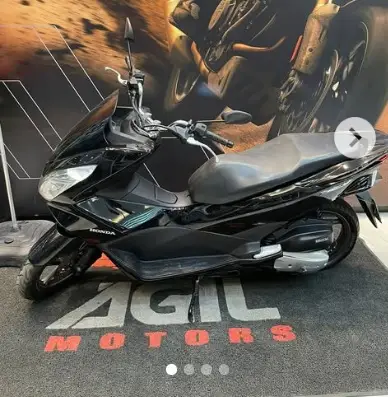 Moto Honda PCX 150 2016 DLX
