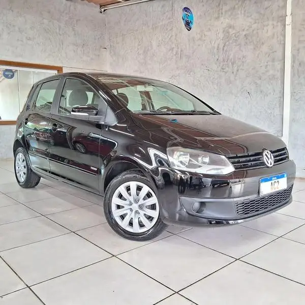 Carro Volkswagen Fox 2013 1.6 VHT (Flex)