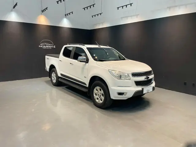 Carro Chevrolet S10 Cabine Dupla 2015 S10 2.8 CTDI LTZ 4WD (Cabine Dupla) (Aut)