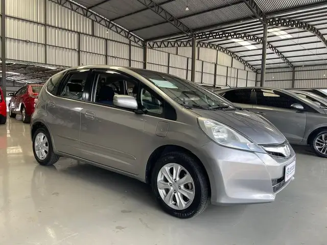 Carro Honda Fit 2014 LX 1.4 (flex)