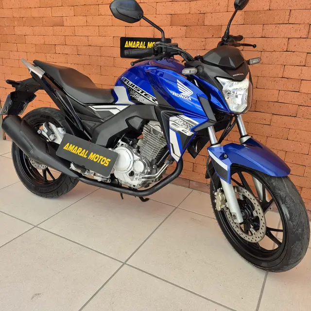 Moto Honda CB 250F Twister 2021 (CBS)