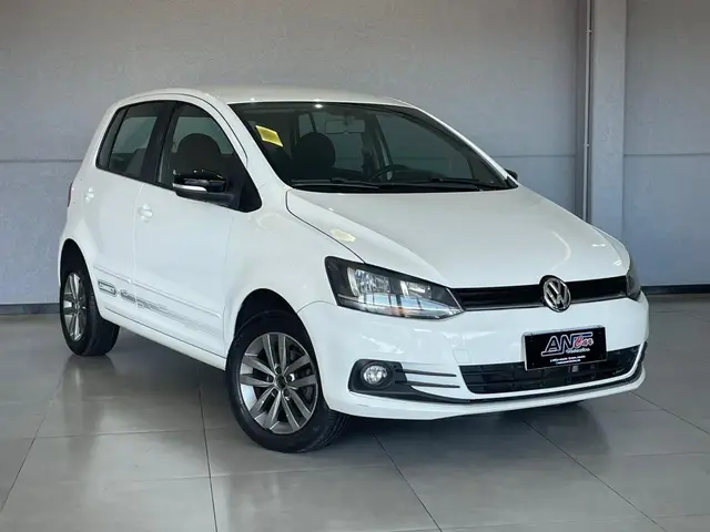 Carro Volkswagen Fox 2019 1.6 MSI Connect (Flex)