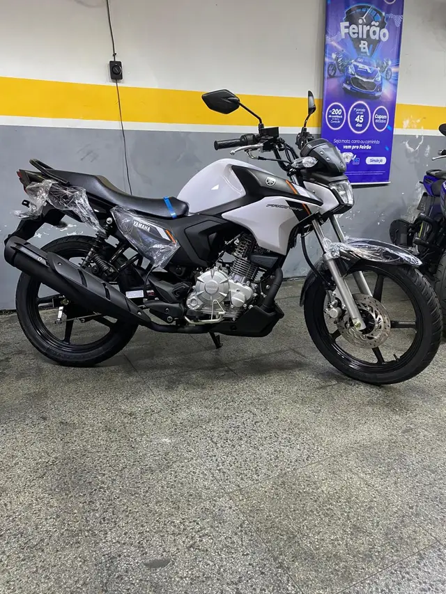 Moto Yamaha YBR 150 Factor 2025 DX