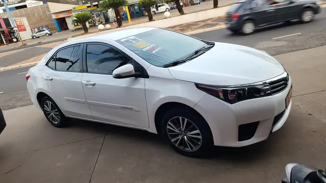 Carro Toyota Corolla 2017 1.8 Dual VVT GLi Multi-Drive (Flex)