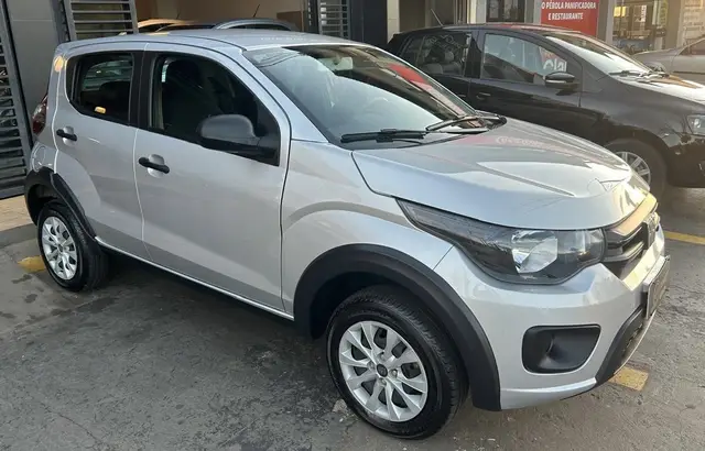 Carro Fiat Mobi 2023 Like 1.0 (Flex)