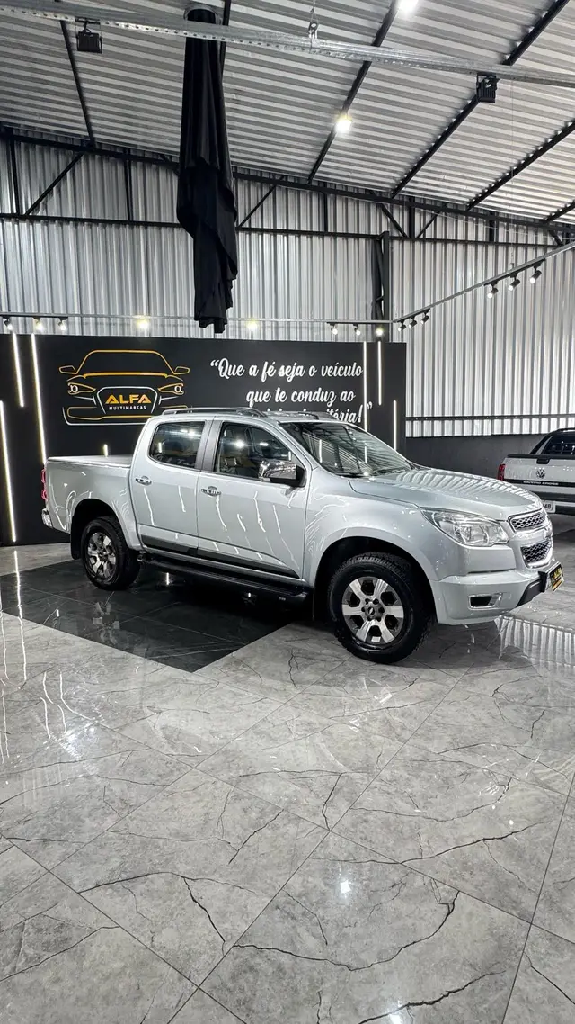 Carro Chevrolet S10 Cabine Dupla 2013 S10 LTZ 2.4 4x2 (Cab Dupla) (Flex)