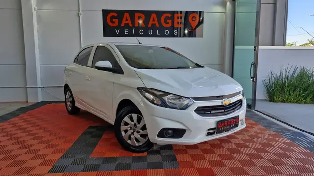 Carro Chevrolet Onix 2017 1.0 LT SPE/4