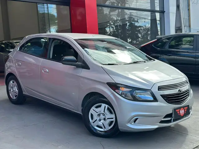 Carro Chevrolet Onix 2018 1.0 Joy SPE/4