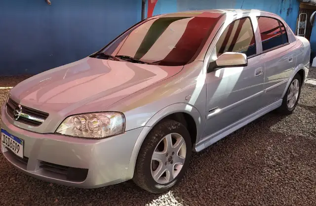 Carro Chevrolet Astra Sedan 2007 Advantage 2.0 (Flex)