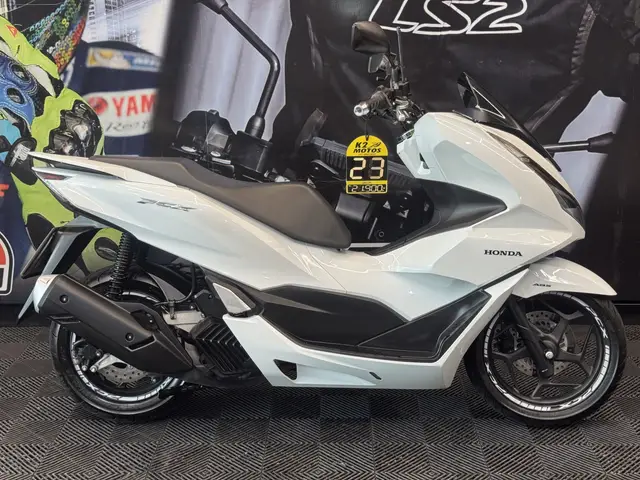 Moto Honda PCX 160 2023 CBS
