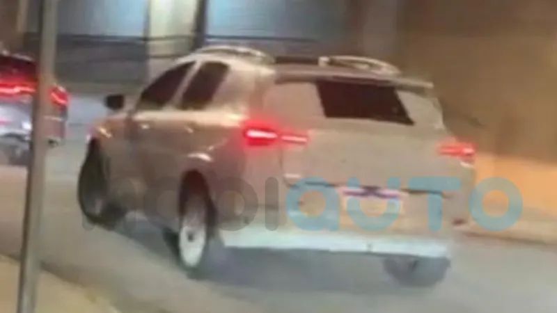 Flagra: SUV do Onix mostra porte mais largo e item de Spin